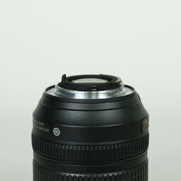 Nikon AF-S DX NIKKOR 18-140mm F3.5-5.6G ED VR Nikon AF-S DX NIKKOR 18-140mm F3.5-5.6G ED VR