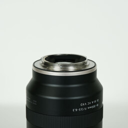 TAMRON 18-300mm F/3.5-6.3 Di III-A VC VXD (Model B061) [ソニーE用]