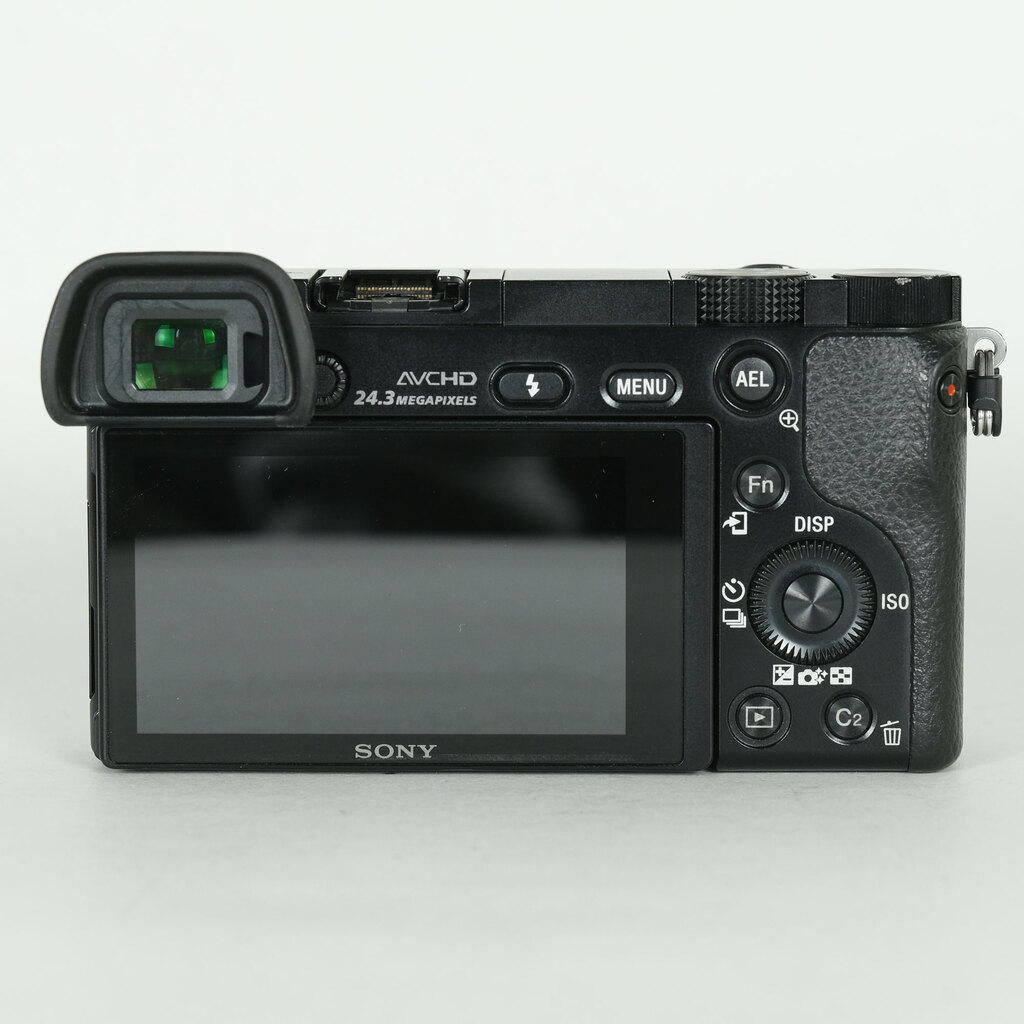 SONY α6000(ILCE-6000) SONY α6000(ILCE-6000)