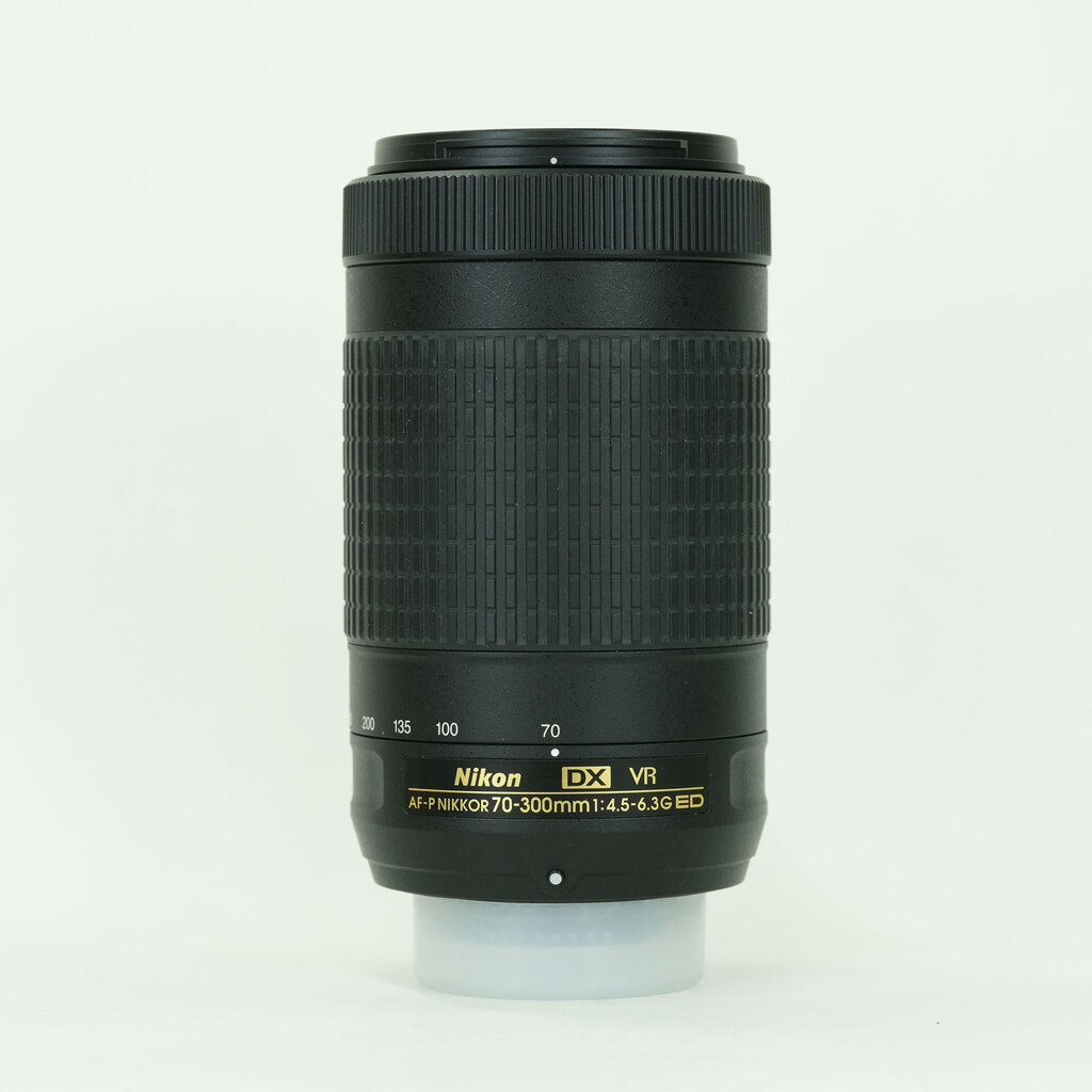 Nikon AF-P DX NIKKOR 70-300mm f/4.5-6.3G ED VR Nikon AF-P DX NIKKOR 70-300mm f/4.5-6.3G ED VR