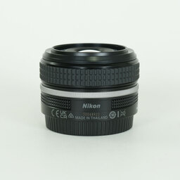 Nikon NIKKOR Z 40mm f/2 Nikon NIKKOR Z 40mm f/2