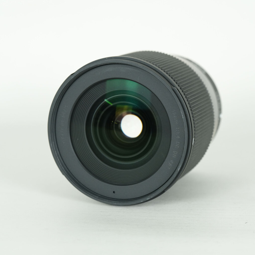 SIGMA 16mm F1.4 DC DN｜Contemporary [フジフイルムX用]の出品 | ONE