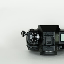 Panasonic LUMIX DC-S1