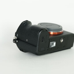 SONY α7 III（ILCE-7M3）