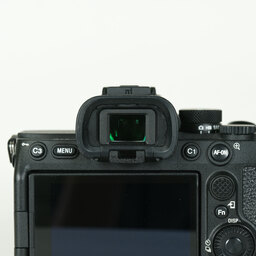 SONY α7 IV(ILCE-7M4) SONY α7 IV(ILCE-7M4)