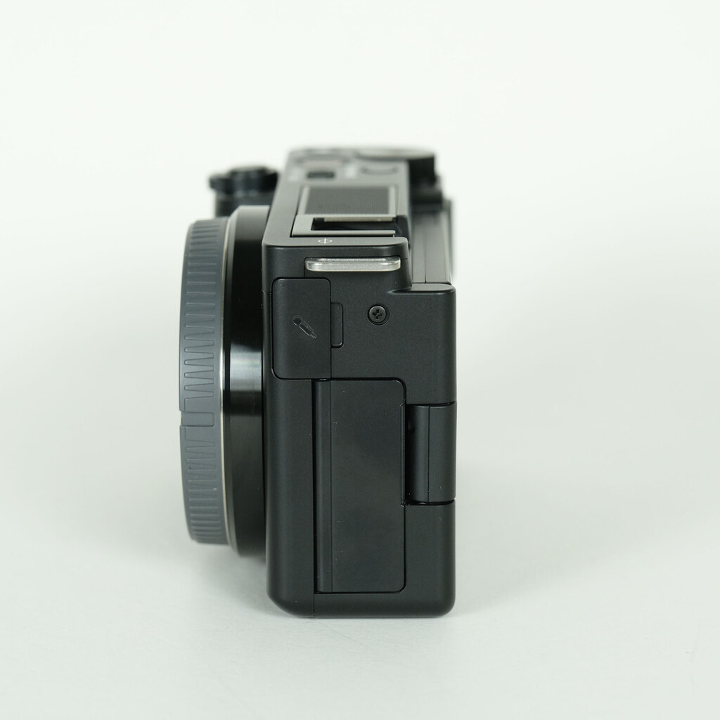 SONY VLOGCAM ZV-E10 [�{�f�B �u���b�N]