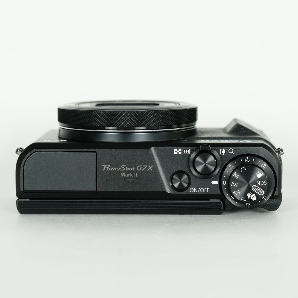 Canon PowerShot G7X Mark II Canon PowerShot G7X Mark II