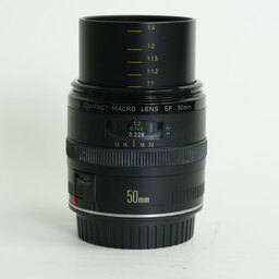 Canon EF50mm F2.5 コンパクトマクロ