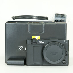 Nikon ZR