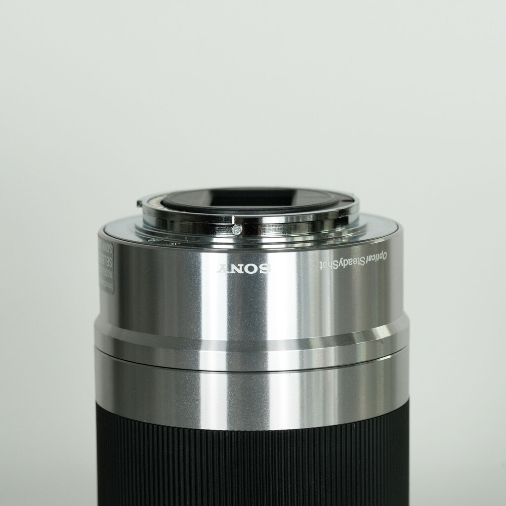 SONY E 55-210mm F4.5-6.3 OSS SEL55210