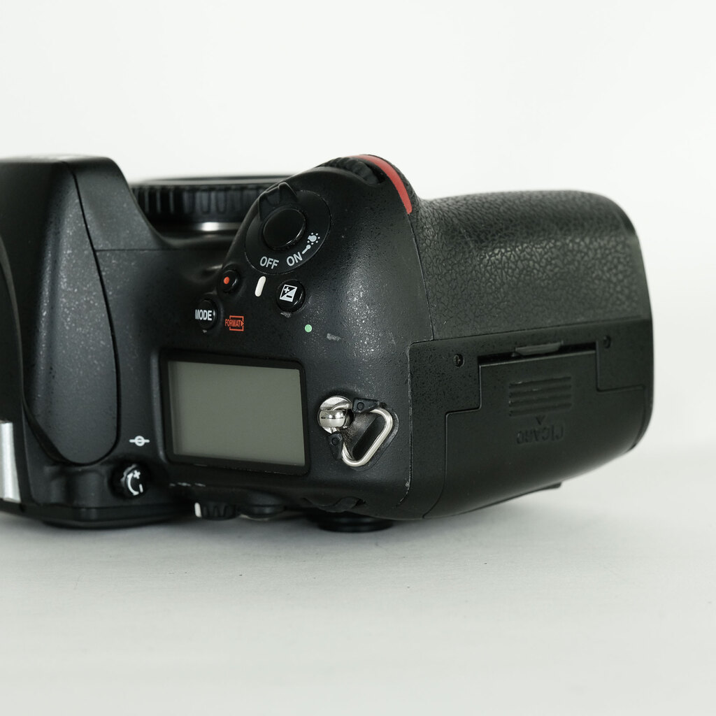 Nikon D800 デジタル一眼レフカメラ ジャンク Nikon D800 デジタル一眼 ジャンク 箱.説明書付き Nikon D800 デジタル