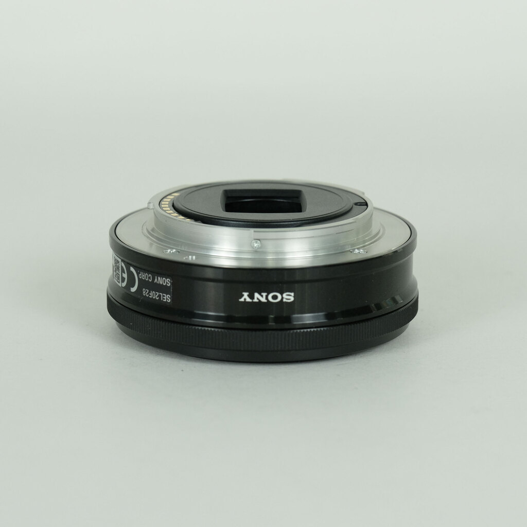 SONY E 20mm F2.8 SEL20F28