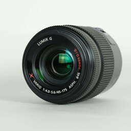 Panasonic LUMIX G X VARIO PZ 45-175mm / F4.0-5.6 ASPH. / POWER O.I.S.