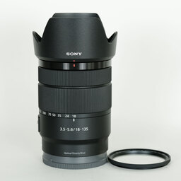 SONY E 18-135mm F3.5-5.6 OSS SEL18135