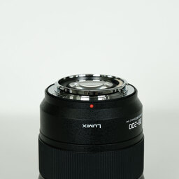 Panasonic LUMIX S 28-200mm F4-7.1 MACRO O.I.S.