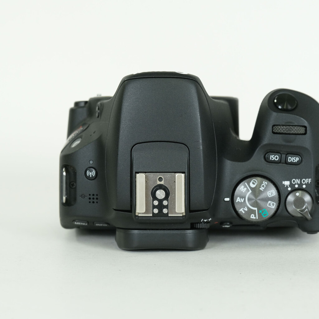 Canon EOS Kiss X9