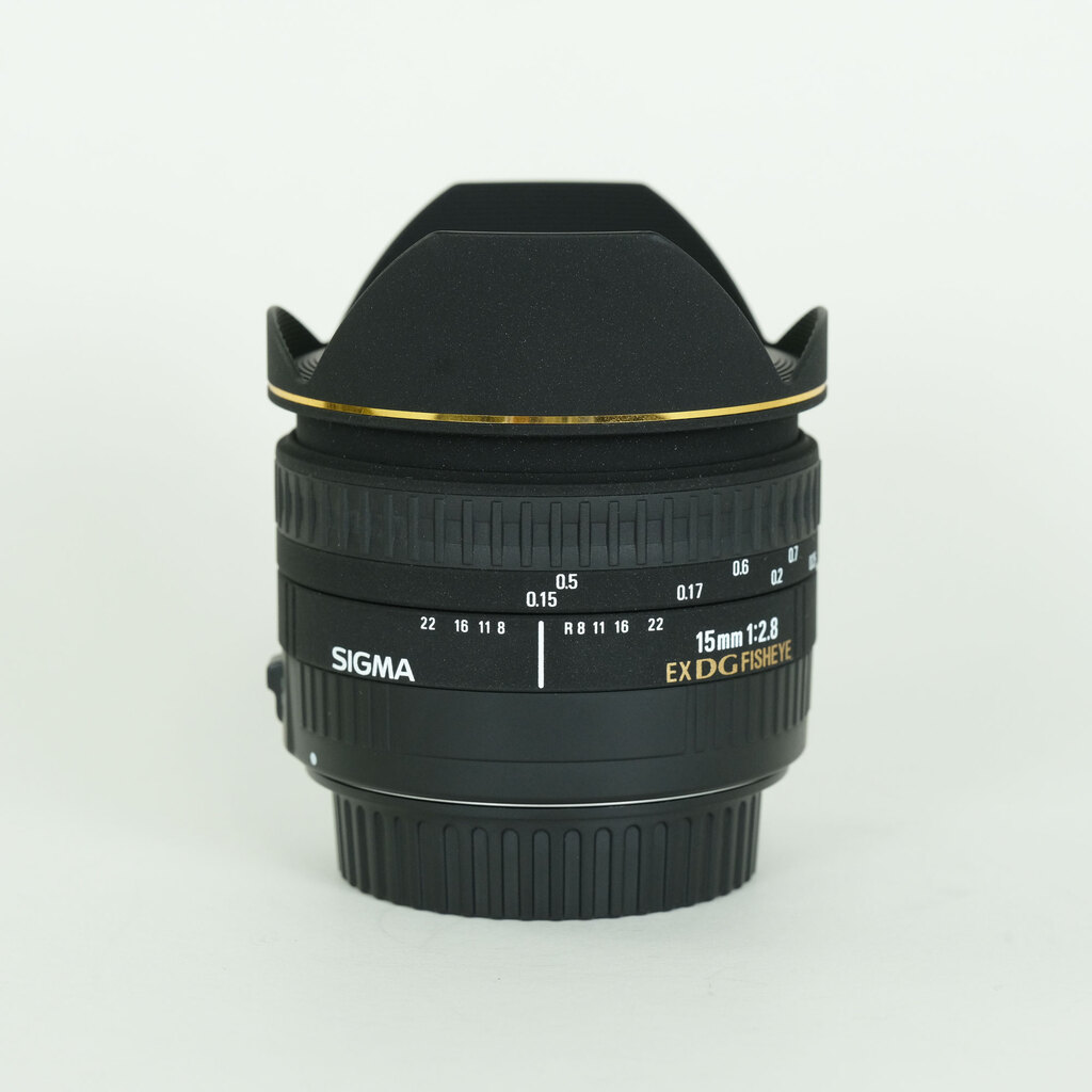 SIGMA 15mm F2.8EX DG DIAGONAL FISHEYE (キヤノンEF用)