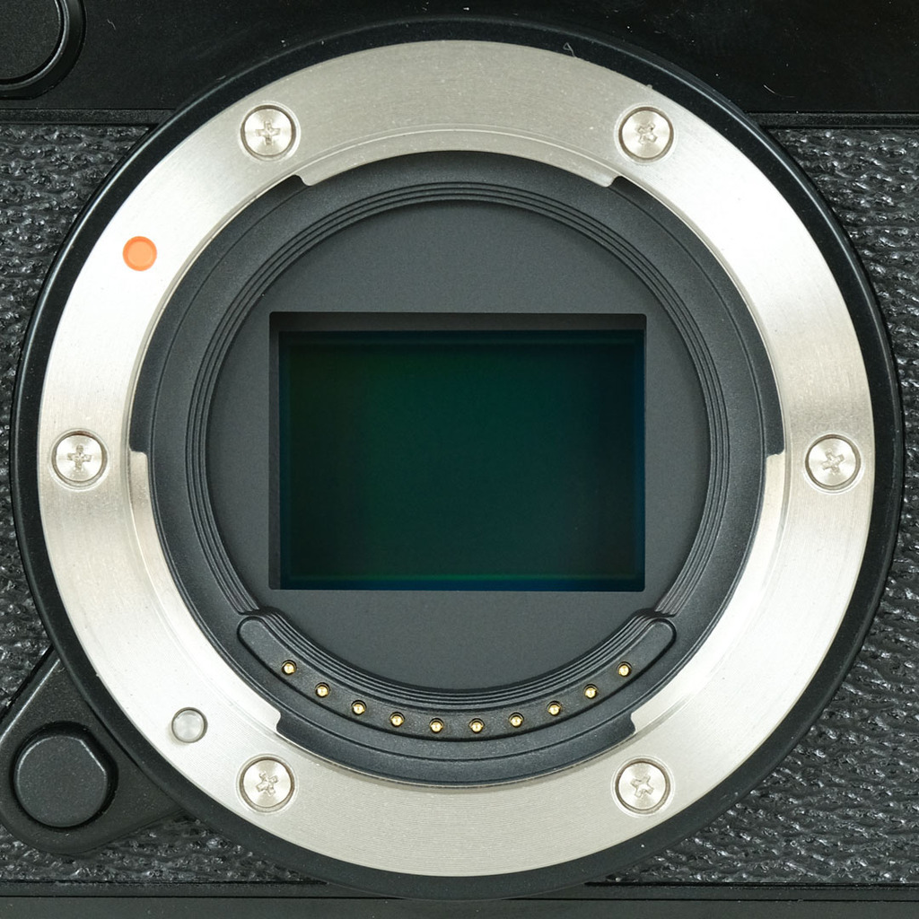 FUJIFILM X-E5