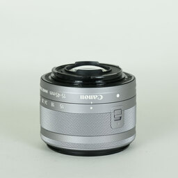 Canon EF-M15-45mm F3.5-6.3 IS STM