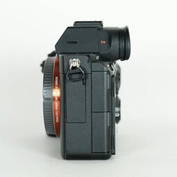 SONY α7 III（ILCE-7M3）