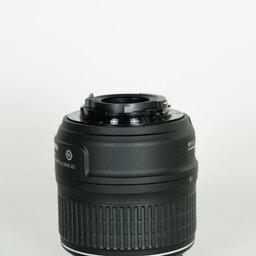 Nikon AF-S DX NIKKOR 18-55mm F3.5-5.6 G VR