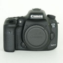 Canon EOS 7D Mark II Canon EOS 7D Mark II
