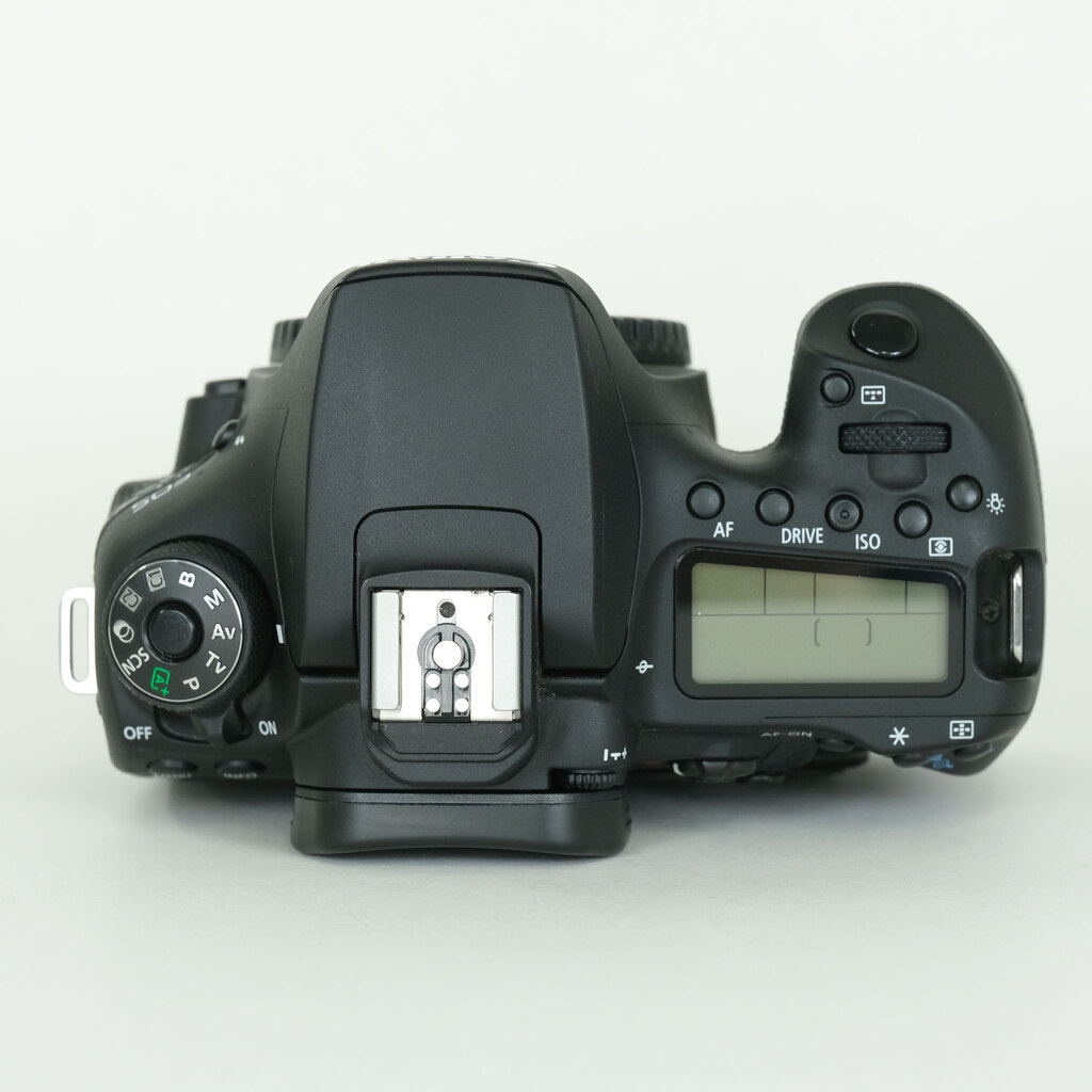 Canon EOS 90D