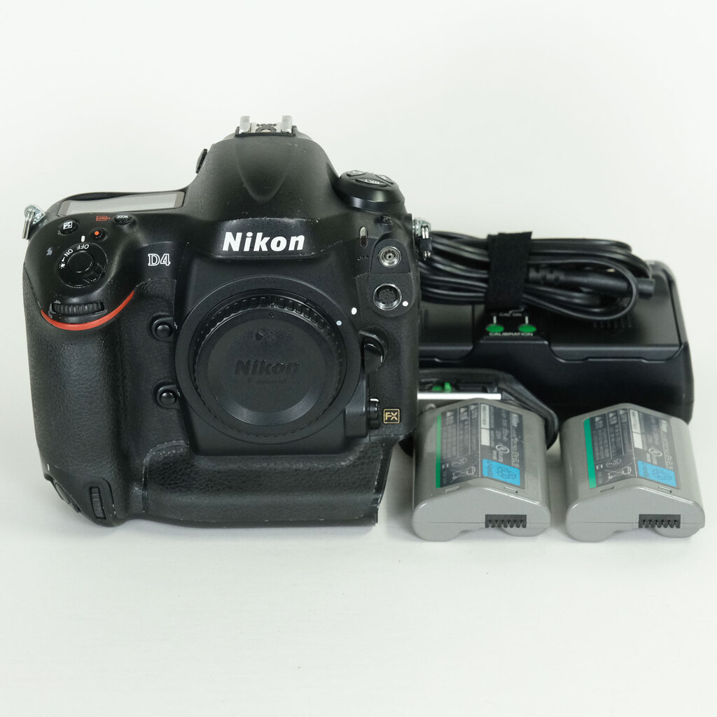 Nikon D4