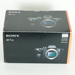 SONY α7RIII ボディ ILCE-7RM3A 【後期モデル 液晶下部にSONYロゴなし】 SONY α7RIII ボディ ILCE-7RM3A 【後期モデル 液晶下部にSONYロゴなし】