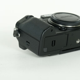 FUJIFILM X-T5