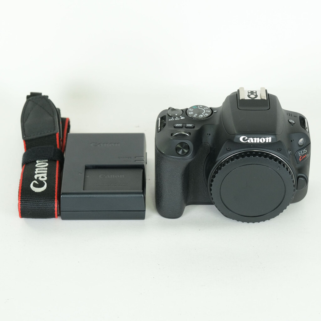 Canon EOS Kiss X9