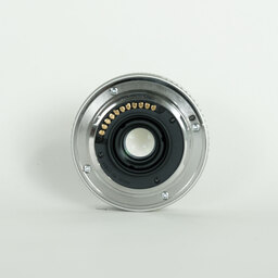 OLYMPUS M.ZUIKO DIGITAL 17mm F2.8 シルバー