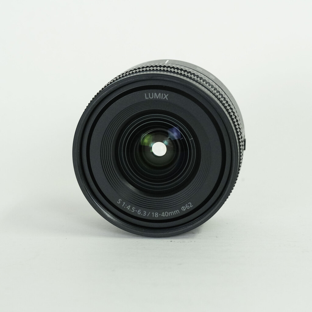 Panasonic LUMIX S 18-40mm F4.5-6.3