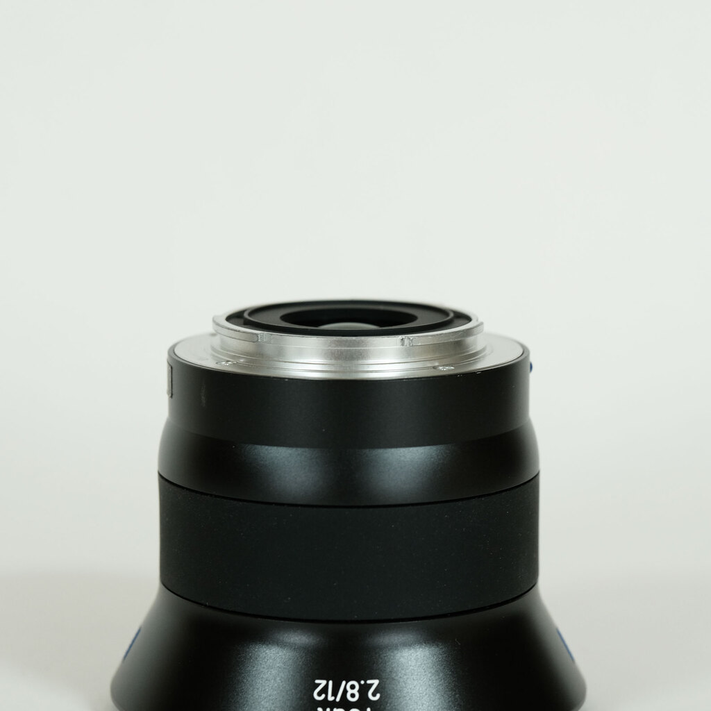 Carl Zeiss Touit 2.8/12 [ソニーE用]の出品 | ONE SCENE（ワンシーン）