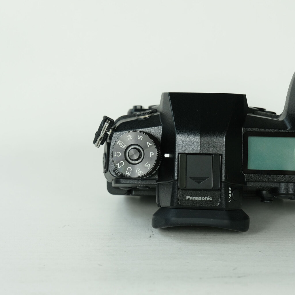 Panasonic LUMIX DC-G9 PROの出品 | ONE SCENE（ワンシーン）
