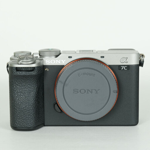 SONY α7C II（ILCE-7CM2）を徹底解説。α7 IVを凌駕する部分も | ONE