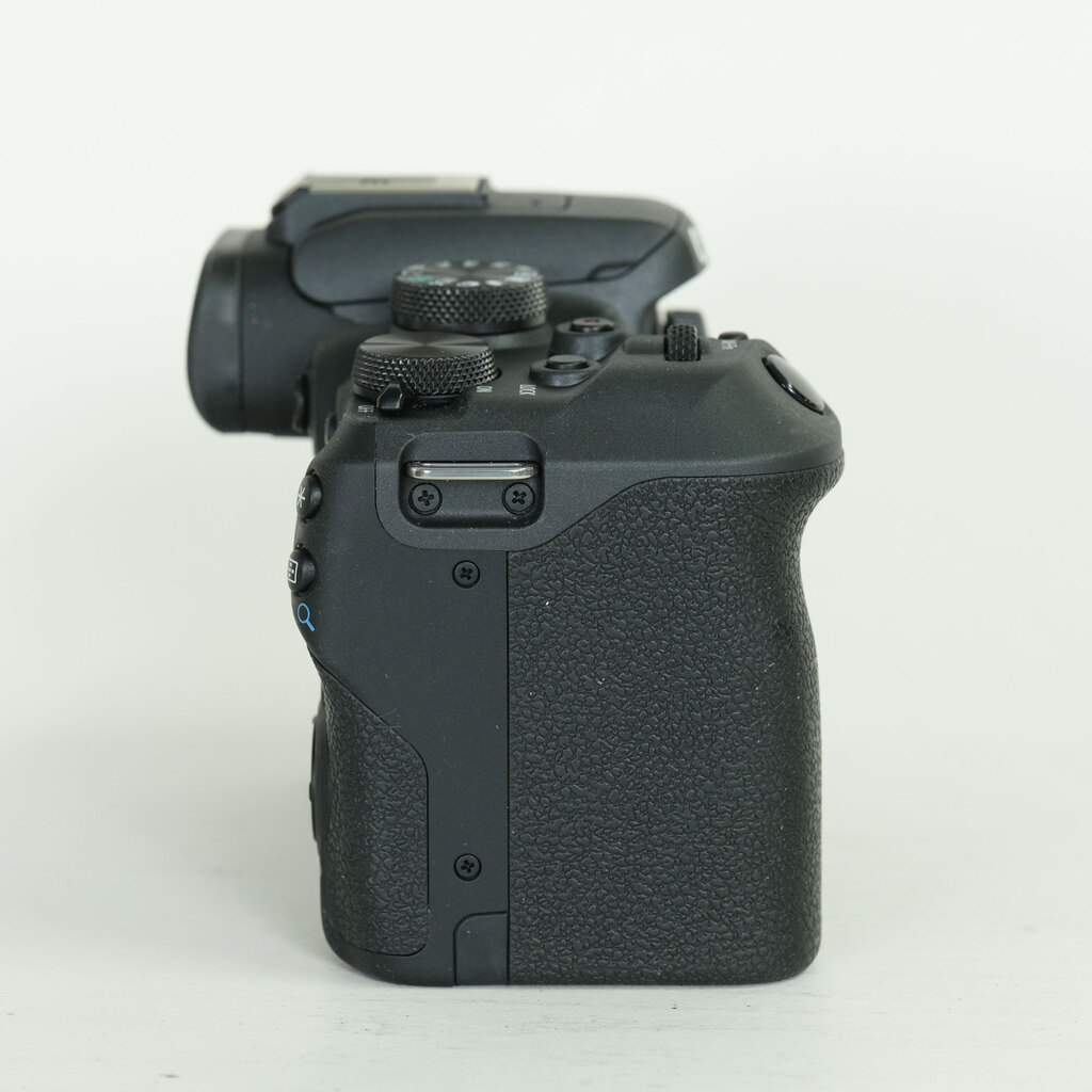 Canon EOS R10 Canon EOS R10