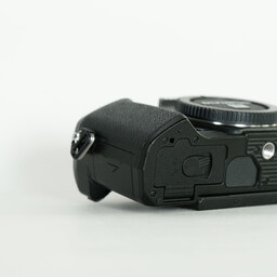 OLYMPUS OM-D E-M5 Mark III