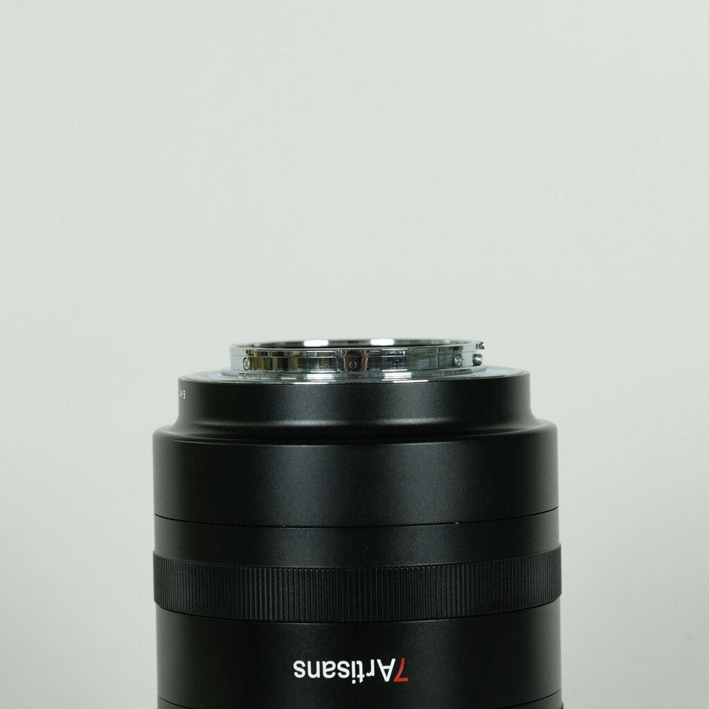 七工匠 7Artisans 5018EB-AF 50mm F1.8 ソニーE用の出品 | ONE SCENE