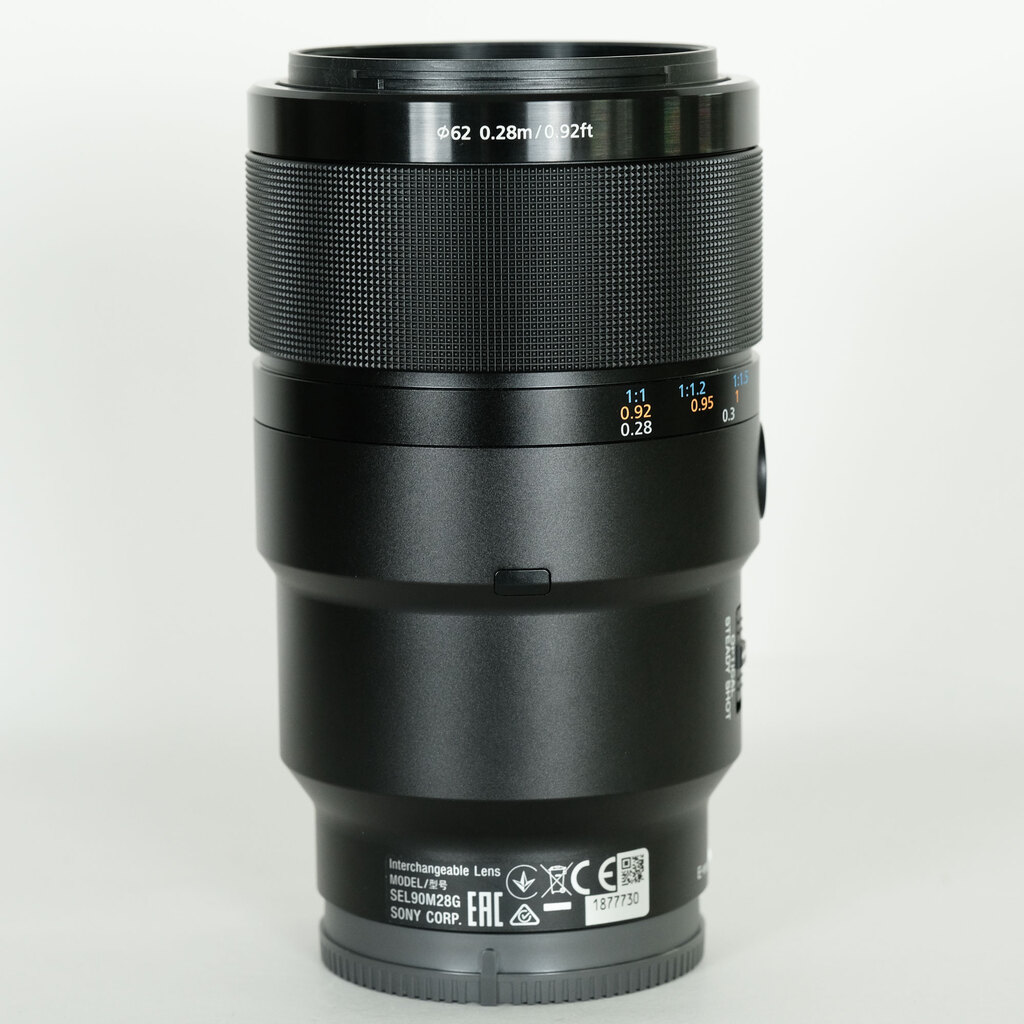 SONY FE 90mm F2.8 Macro G OSS SEL90M28G