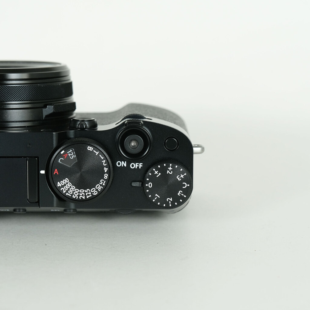 FUJIFILM X100VI