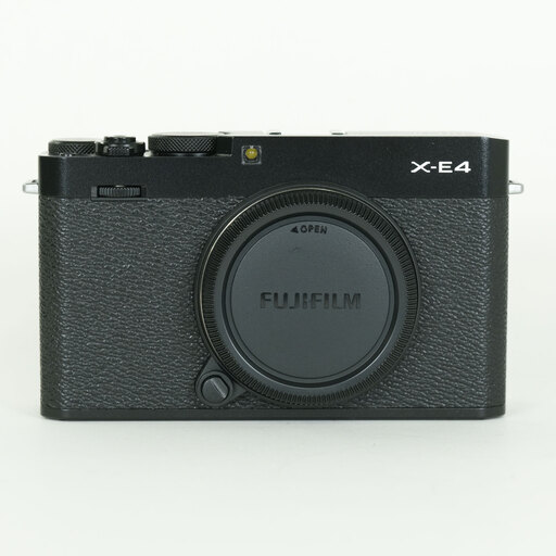 FUJIFILM X-E4