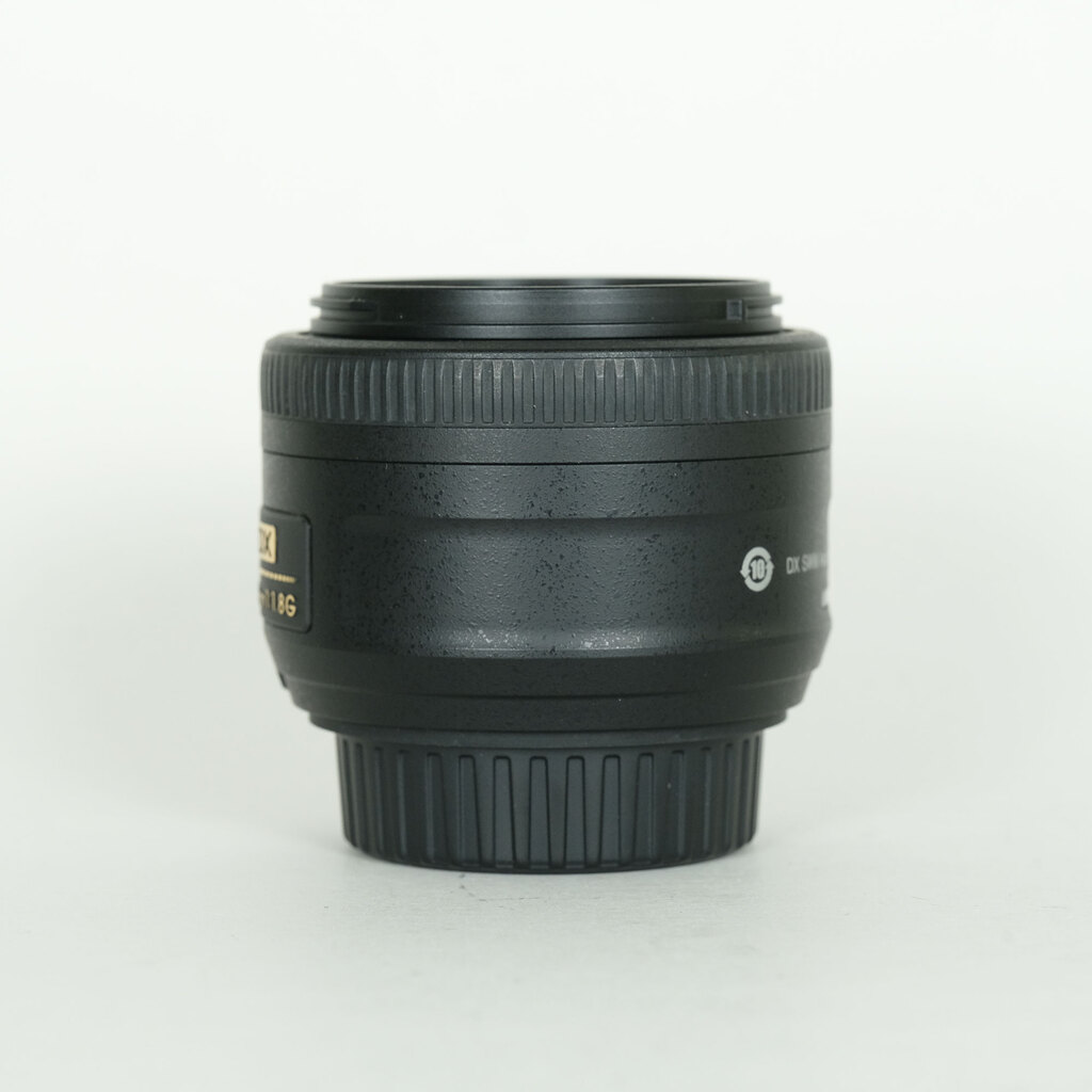 Nikon AF-S DX NIKKOR 35mm f/1.8G