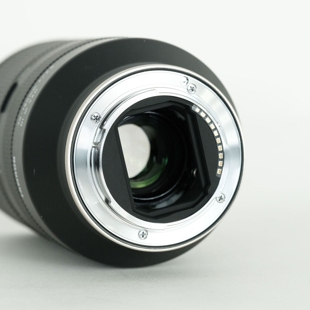 TAMRON 70-180mm F/2.8 Di III VXD (Model A056) [ ソニーE用 ]