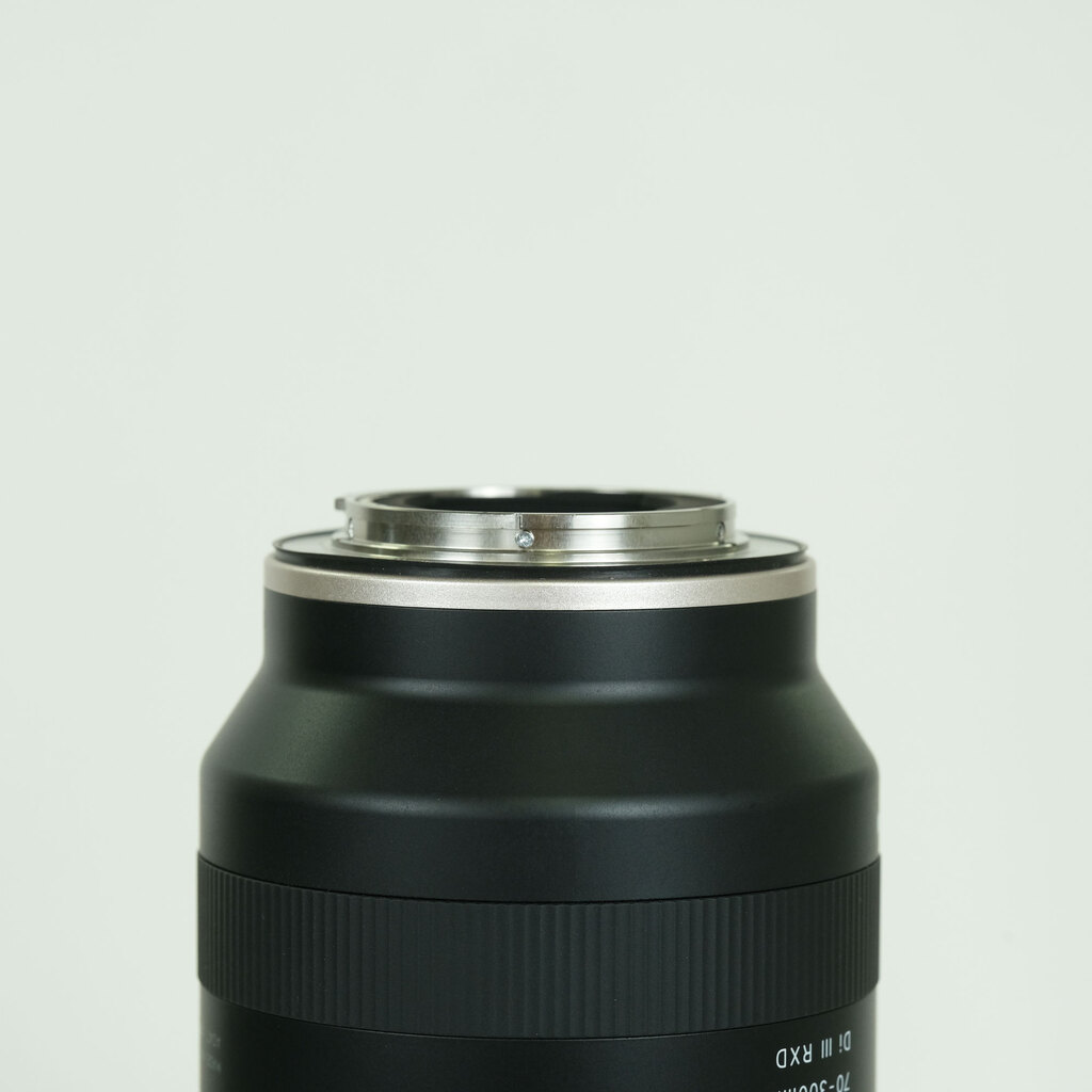 TAMRON 70-300mm F/4.5-6.3 Di III RXD (Model A047) [ソニーE用]