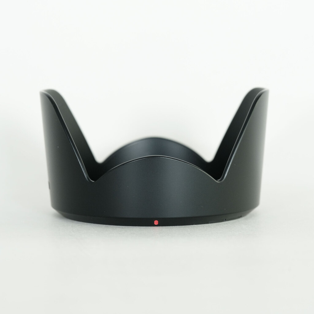 SONY E18-200mm F3.5-6.3 OSS SEL18200