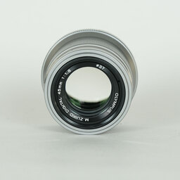 OLYMPUS M.ZUIKO DIGITAL 45mm F1.8