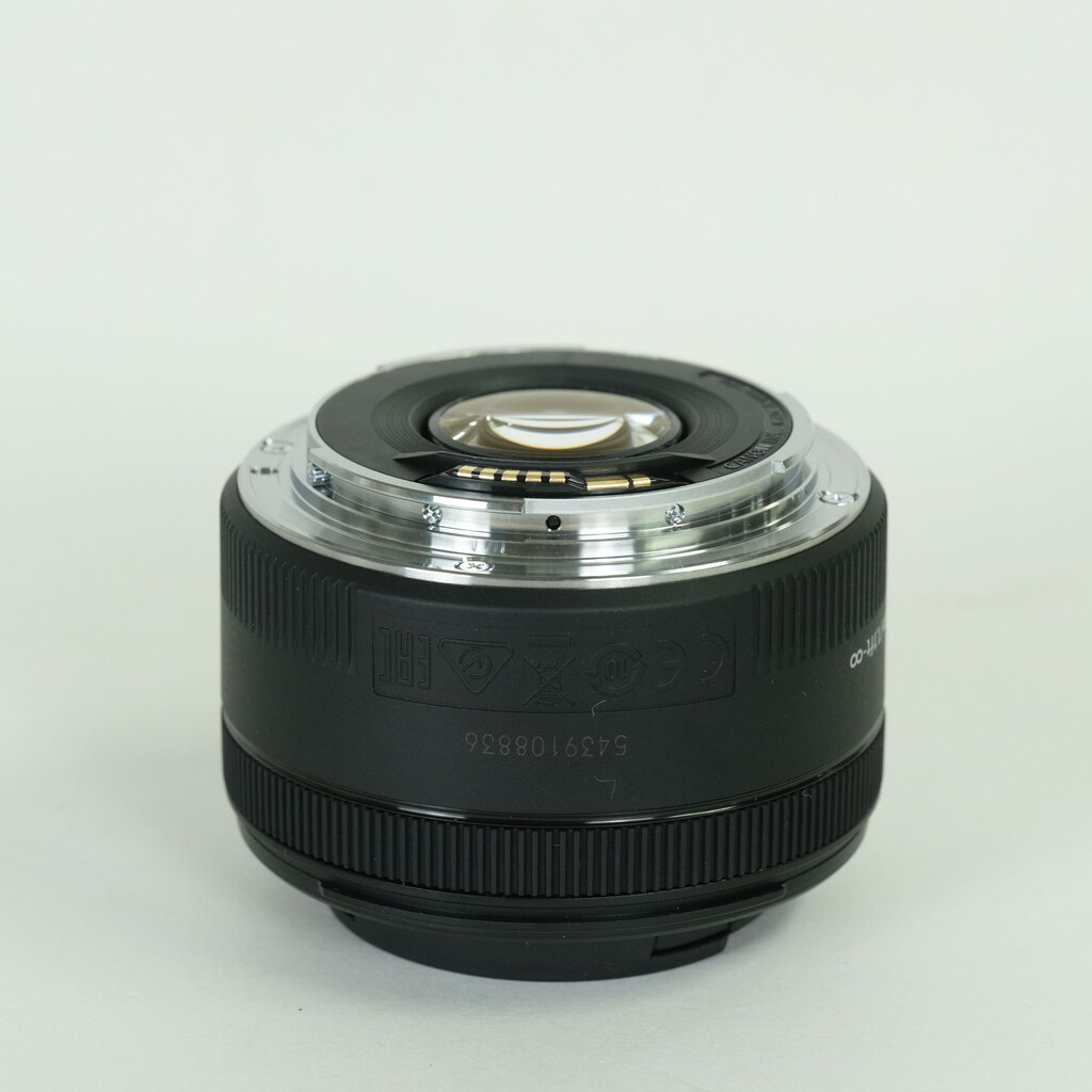 Canon EF50mm F1.8 STM Canon EF50mm F1.8 STM