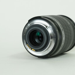 Canon EF-S18-200mm F3.5-5.6 IS Canon EF-S18-200mm F3.5-5.6 IS