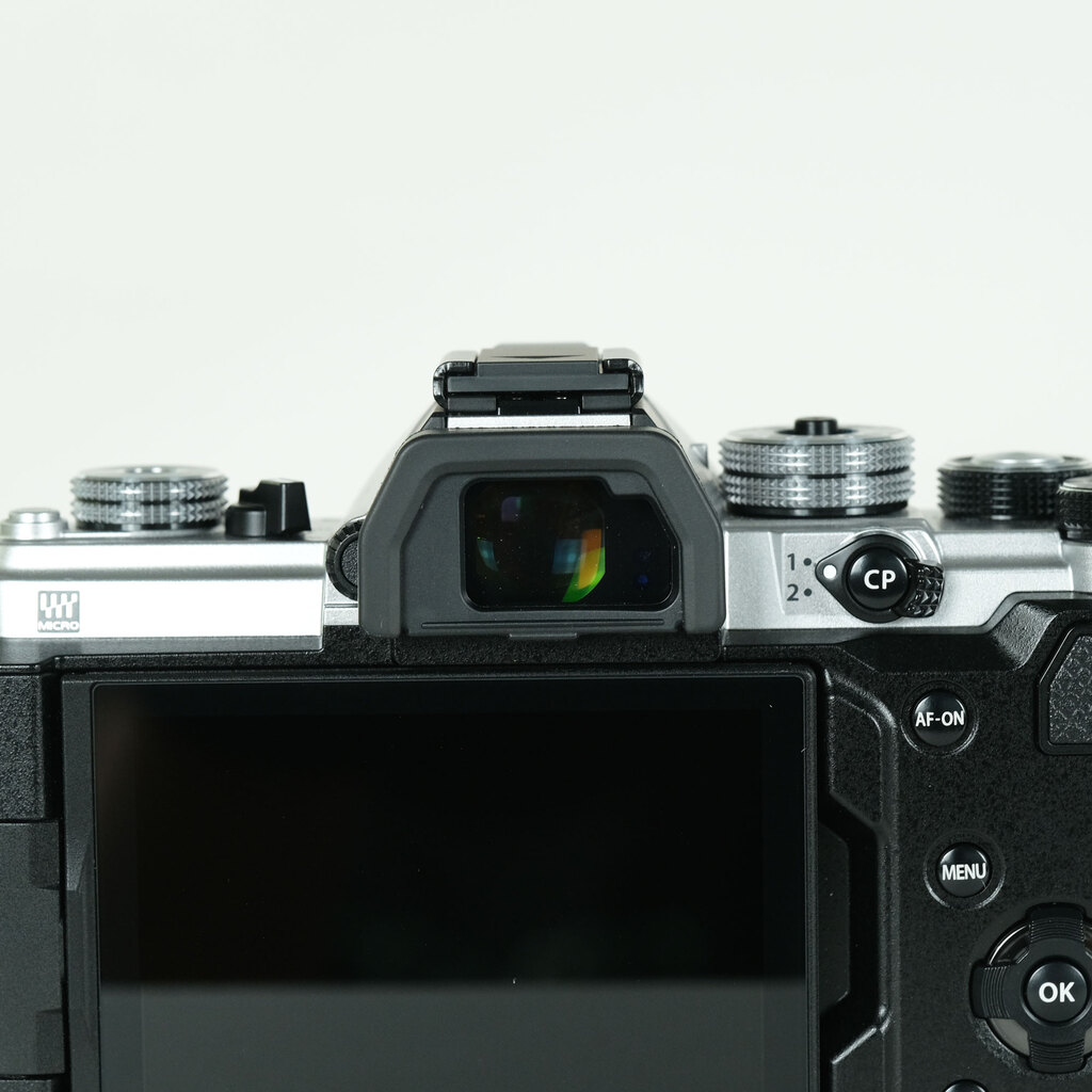 OM SYSTEM OM-3